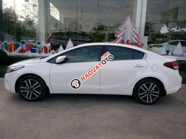 Bán Kia Cerato GT đời 2017, màu trắng, giá chỉ 545 triệu-0