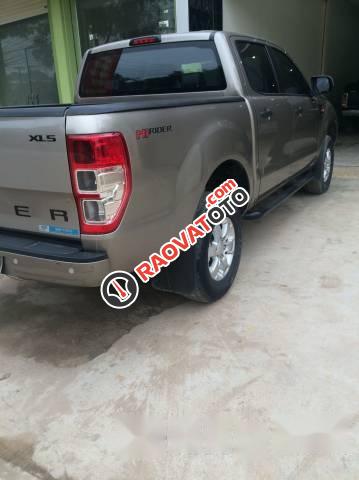 Cần bán gấp Ford Ranger năm 2014, 515tr-2