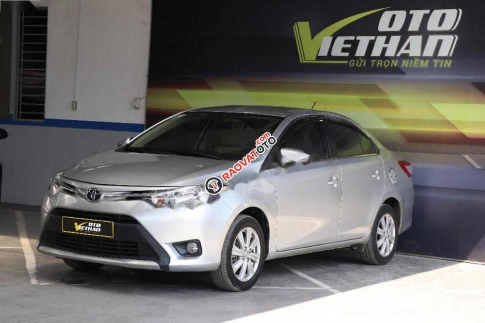 Bán xe Toyota Vios 1.5E MT đời 2016, màu bạc giá cạnh tranh-0