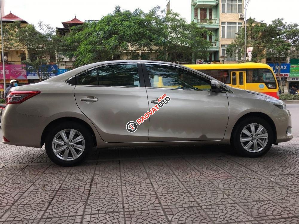 Cần bán gấp Toyota Vios G đời 2017, màu vàng số tự động, giá tốt-5