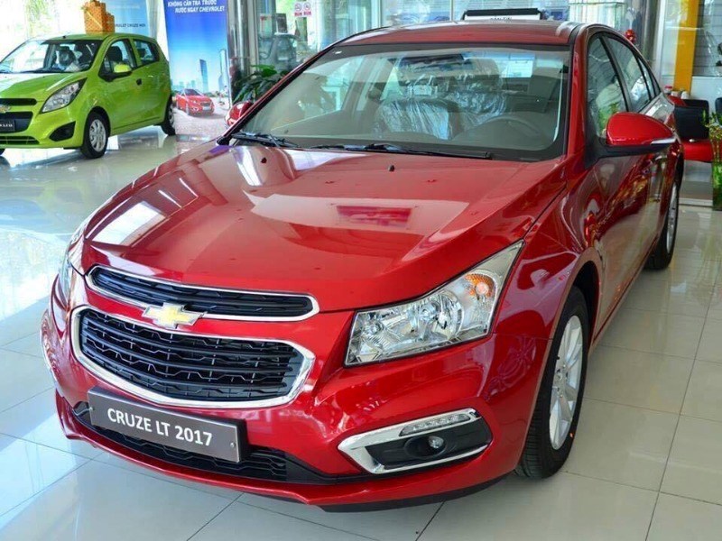 Bán xe Chevrolet Cruze đời 2017, màu đỏ, nhập khẩu nguyên chiếc, 589 triệu-3