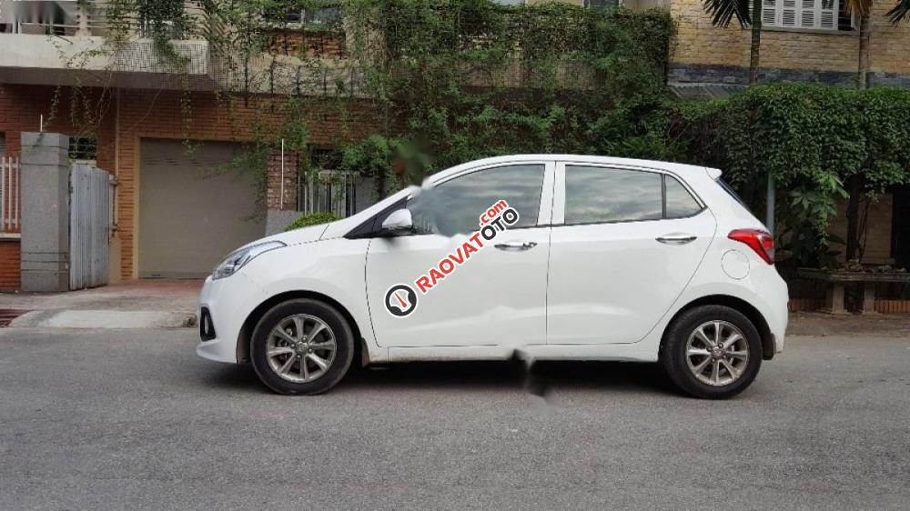 Bán Hyundai Grand i10 1.0 MT đời 2016, màu trắng, xe nhập chính chủ-4