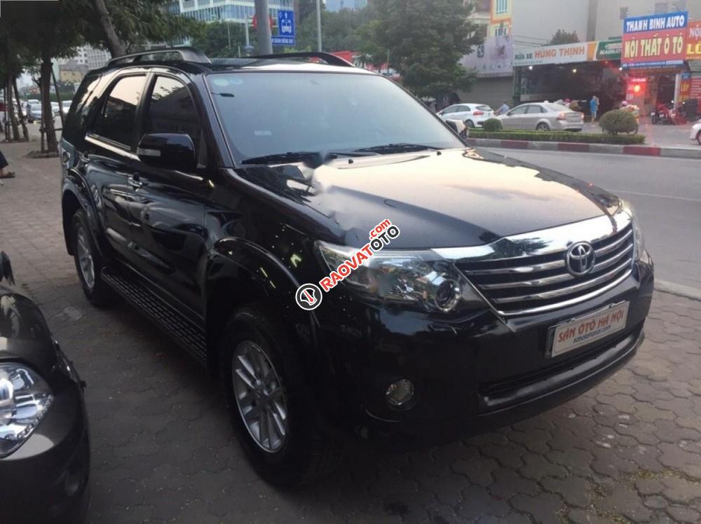 Bán Toyota Fortuner 2.7AT đời 2013, màu đen số tự động-2