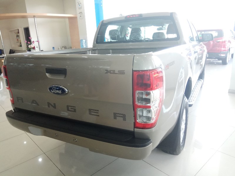 Bán xe Ford Ranger năm 2017, nhập khẩu giá cạnh tranh-3