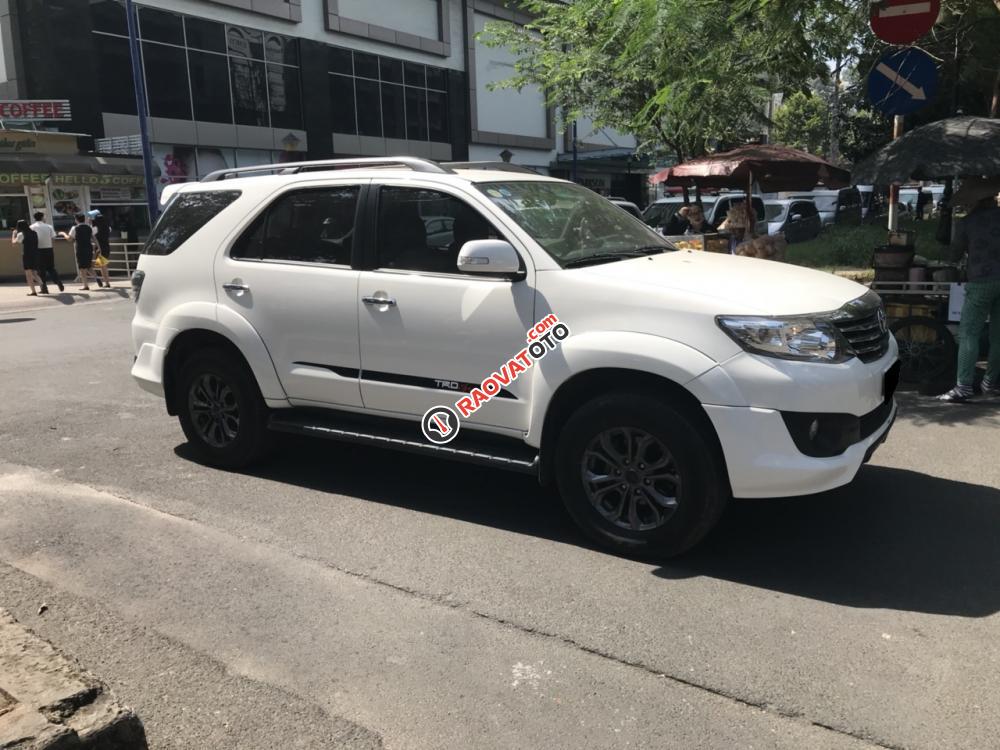 Cần bán gấp Toyota Fortuner đời 2015, màu trắng, xe nhập giá cạnh tranh-7