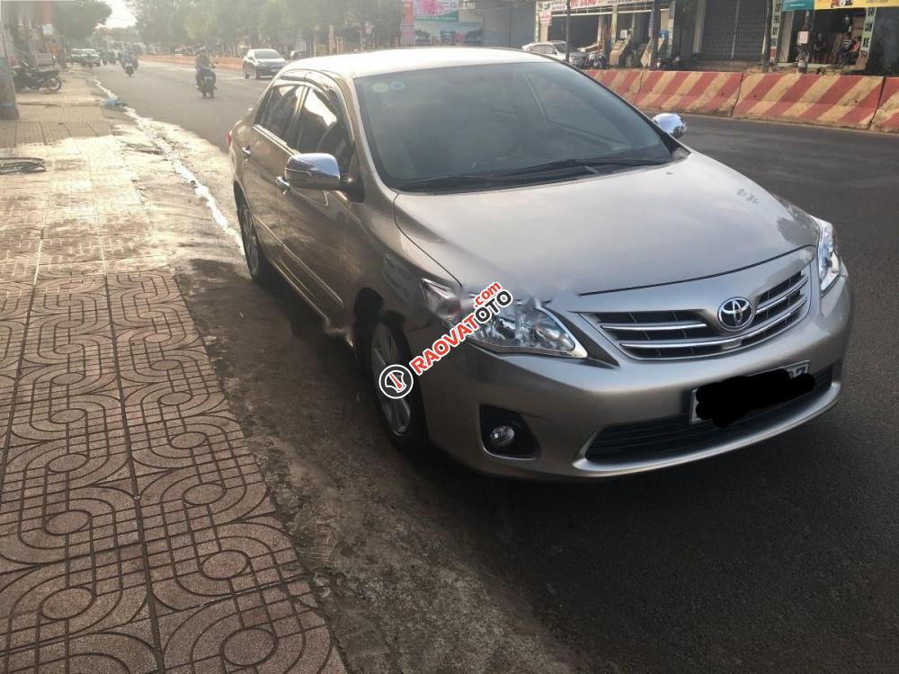 Cần bán xe Toyota Corolla altis đời 2013, xe gia đình, 520 triệu-4