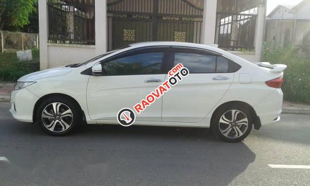 Cần bán lại xe Honda City đời 2015, màu trắng số tự động-1