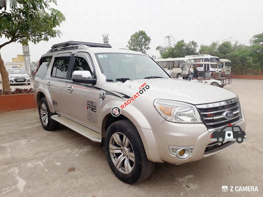 Cần bán gấp Ford Everest 2.5L 4x2 MT sản xuất 2011, màu kem (be) xe gia đình, 568tr-1