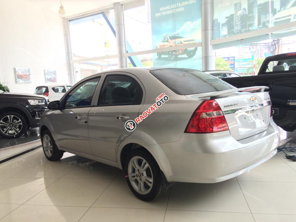 Chevrolet Aveo LTZ 1.4L màu bạc 5 chỗ, hỗ trợ vay ngân hàng đến 90%, LH: 0945.307.489-3