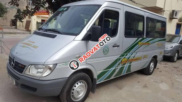 Bán xe Mercedes Sprinter năm 2009, màu bạc-1