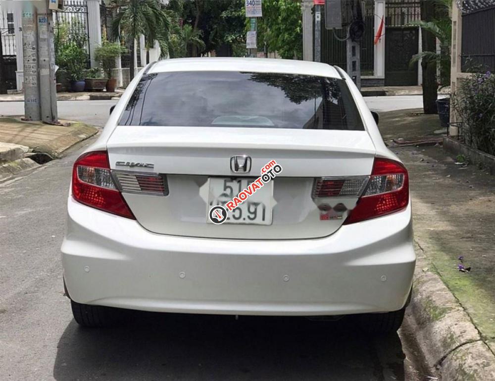 Bán Honda Civic 2.0 năm 2015, màu trắng, nhập khẩu, 630tr-3