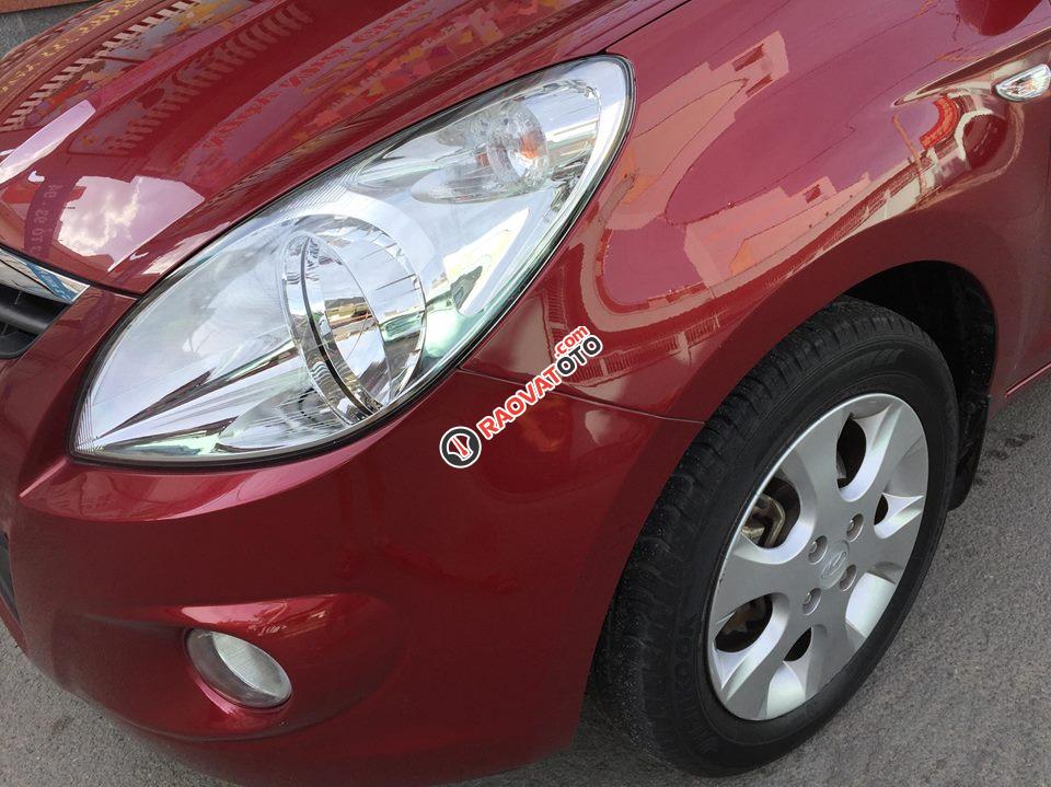 Nhà mình cần bán xe Hyundai I20 AT màu đỏ 2012-3