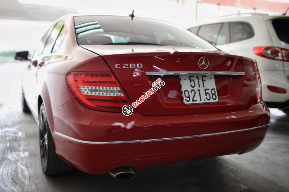 Cần bán Mercedes C200 đời 2011, màu đỏ, 695 triệu-6