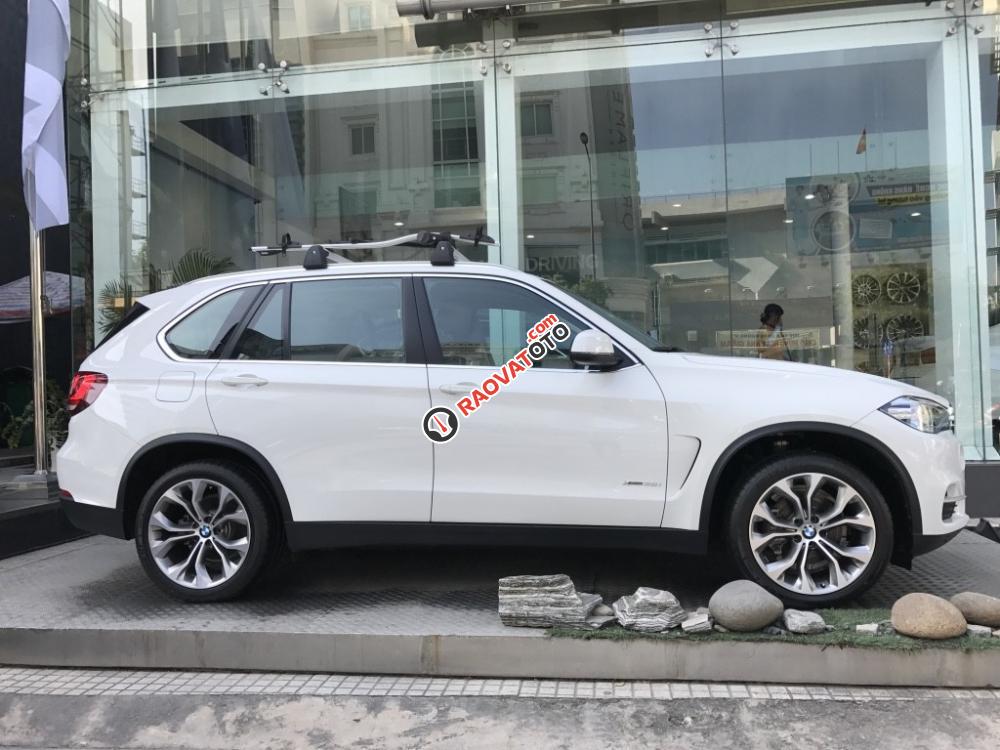 Bán BMW X5 xDrive 35i đời 2017, màu trắng, nhập khẩu nguyên chiếc-1