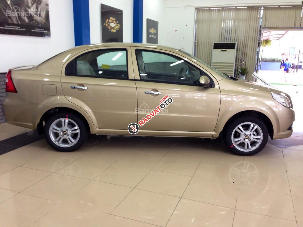 Chevrolet Aveo giảm giá đặc biệt-3