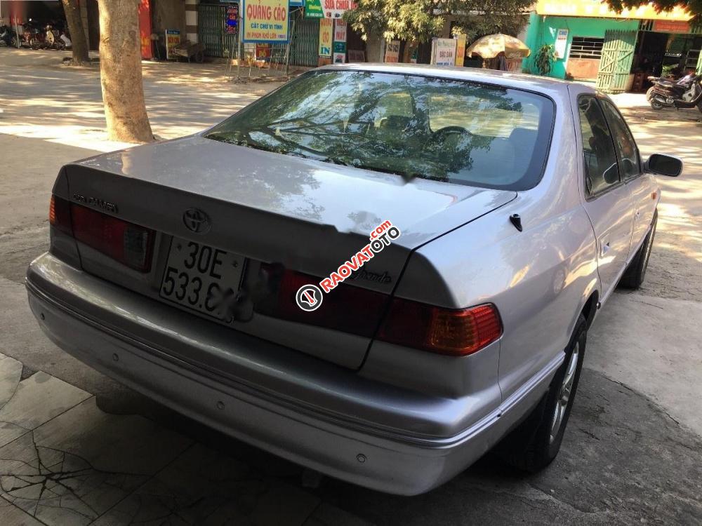 Cần bán xe Toyota Camry 2.2 GLI sản xuất 1999, nhập khẩu chính chủ, giá tốt-3