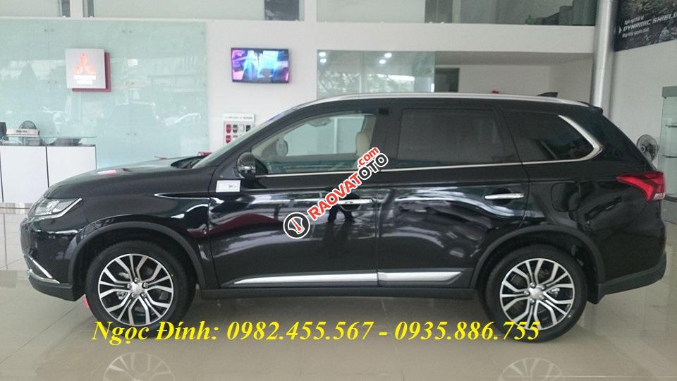 Bán xe Outlander nhập khẩu Đà Nẵng, mua xe Outlander giá tốt Đà Nẵng, giá xe Outlander 2017 Đà Nẵng-0