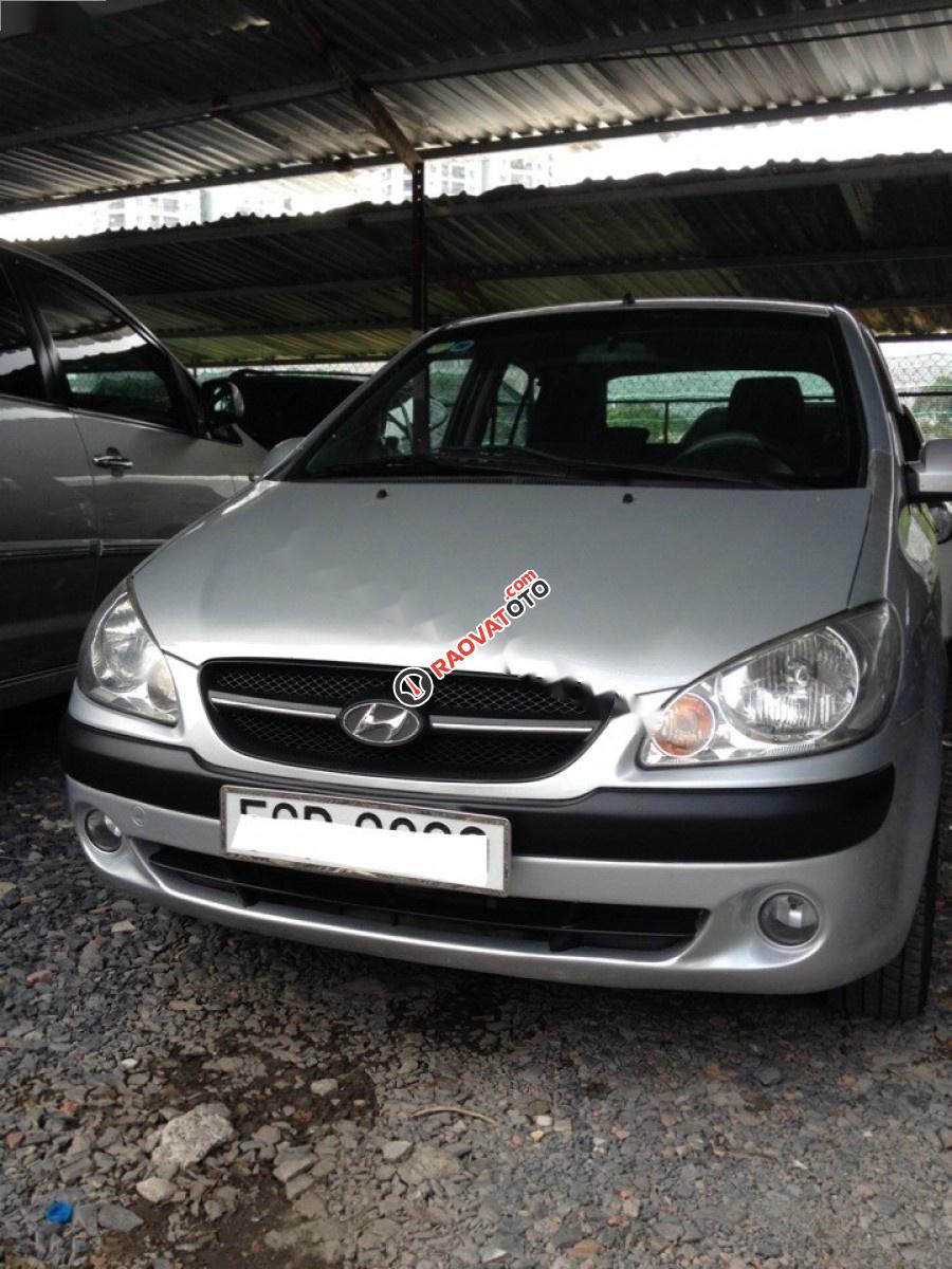 Bán Hyundai Getz đời 2010, màu bạc, nhập khẩu nguyên chiếc xe gia đình-0