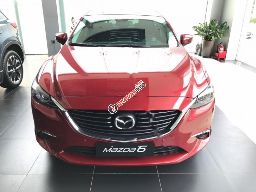 Bán xe Mazda 6 2.0L Premium đời 2017, màu đỏ, giá 879tr-8