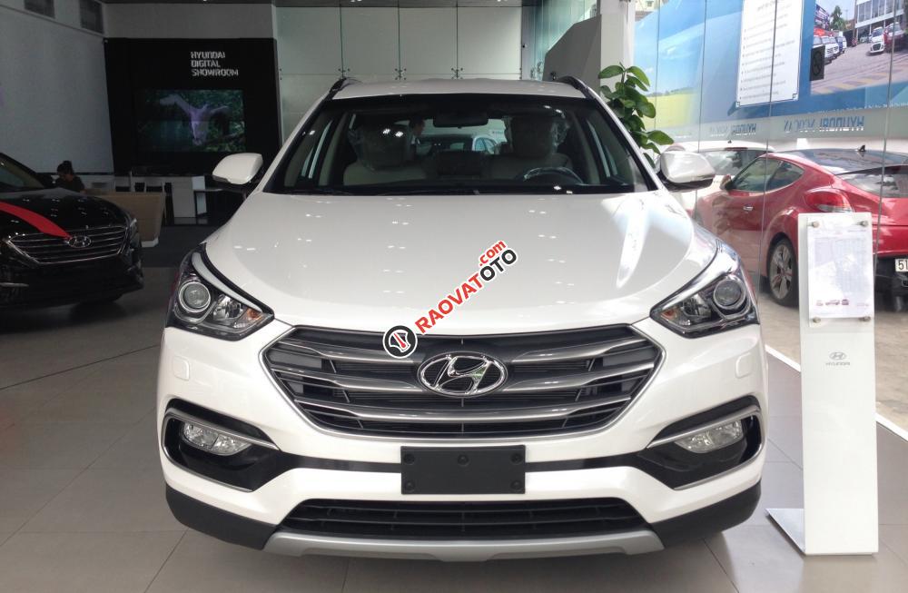 Bán ô tô Hyundai Santa Fe 2.4 4x2 đời 2018, màu trắng, 898tr-1