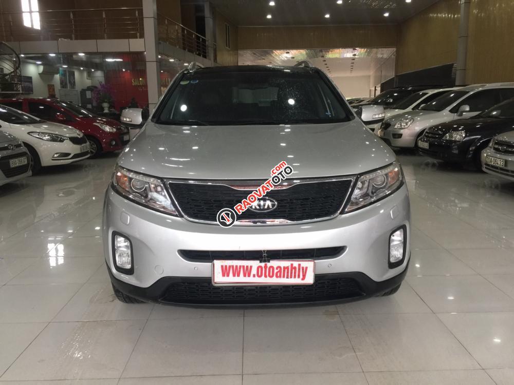 Bán Kia Sorento 2.2AT đời 2014, màu bạc, giá 805tr-0