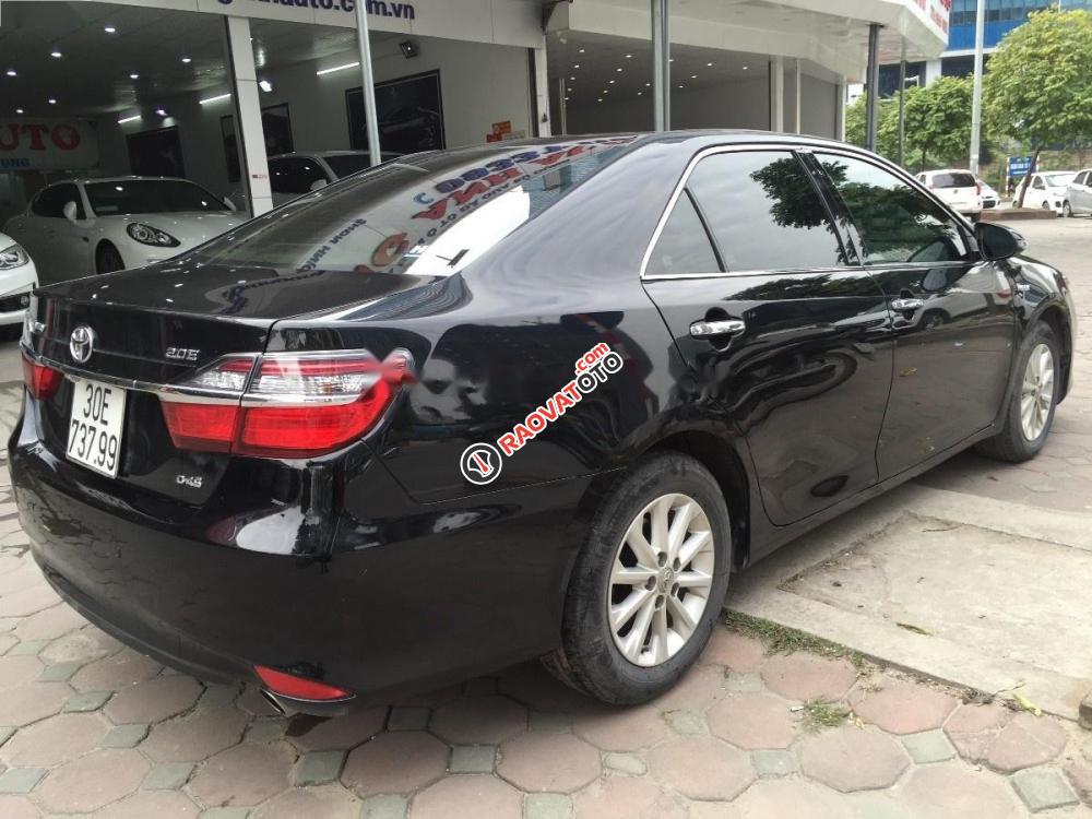 Cần bán lại xe Toyota Camry 2.0E đời 2015, màu đen-2