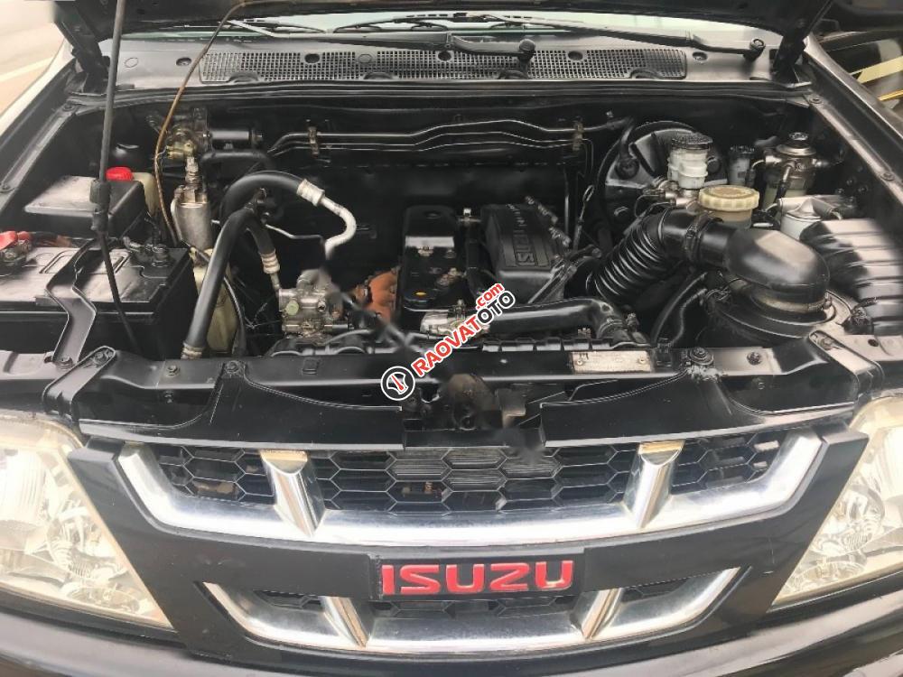 Cần bán Isuzu Hi lander đời 2005, màu đen số sàn, giá chỉ 248 triệu-7