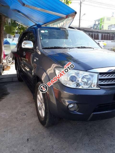 Bán xe Toyota Fortuner V đời 2010 số tự động-3