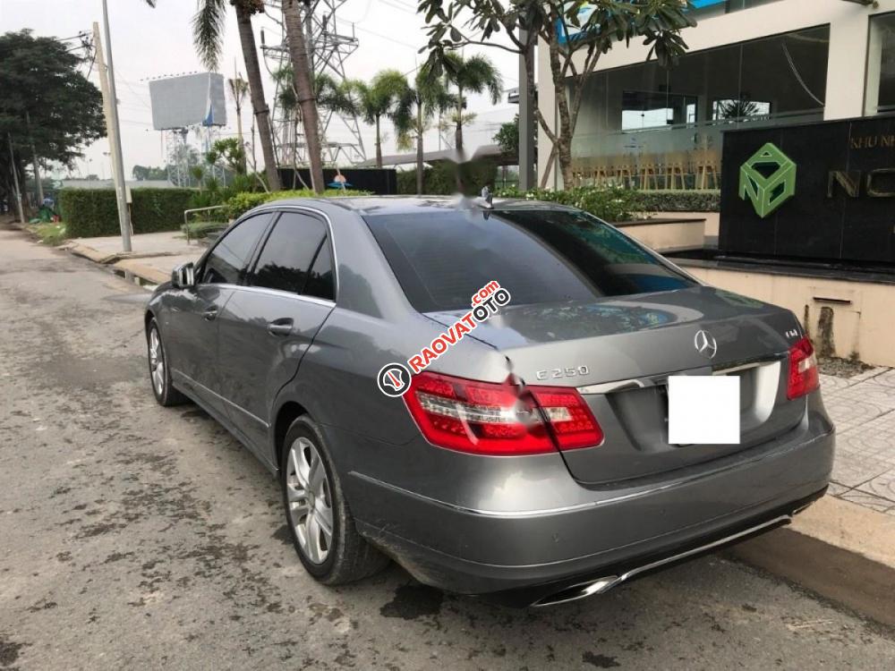 Bán Mercedes E250 đời 2009, 750tr-8