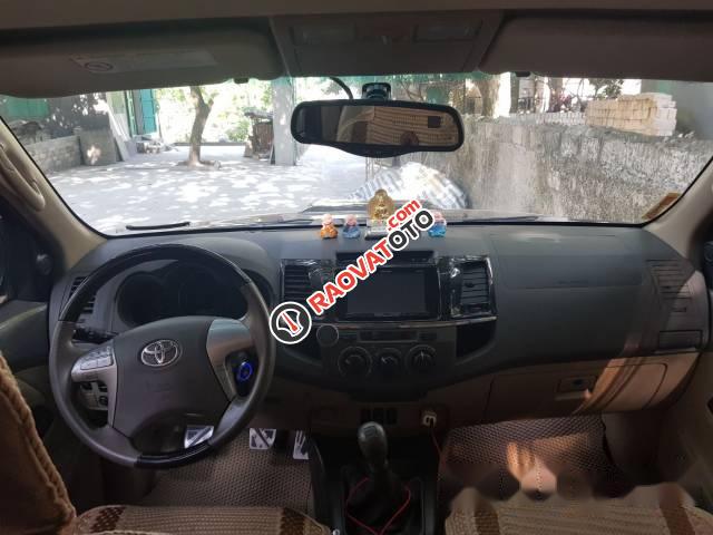 Cần bán xe Toyota Fortuner G năm 2014-4