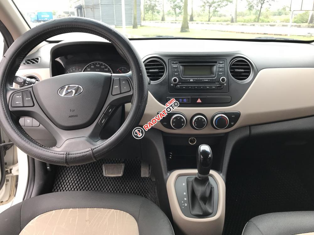 Bán Hyundai Grand i10 AT đời 2015, màu trắng, nhập khẩu nguyên chiếc xe gia đình-10