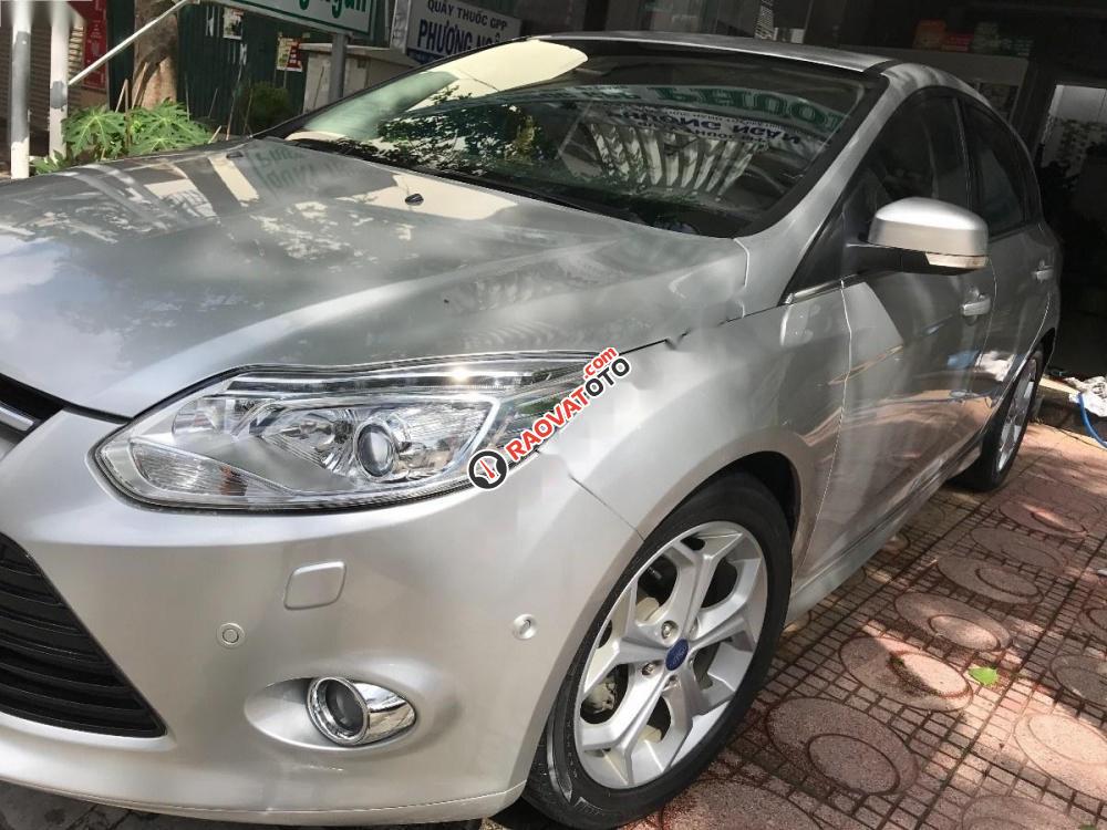 Bán Ford Focus đời 2013, màu bạc số tự động-4