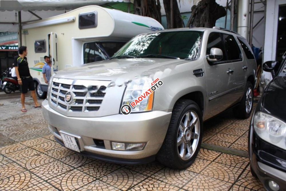 Bán Cadillac Escalade 6.2 V8 đời 2007, màu trắng, xe nhập-3