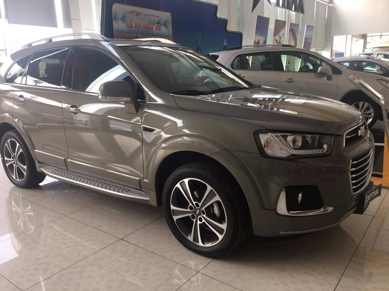 Bán Chevrolet Captiva đời 2017, xe nhập, 879tr-3