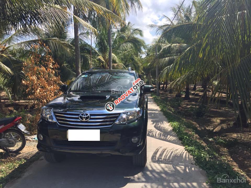 Bán Toyota Fortuner G đời 2014, màu đen-0