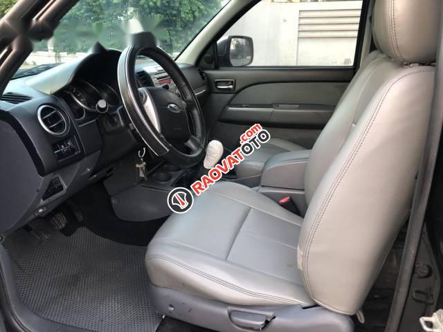 Cần bán lại xe Ford Everest sản xuất 2015, giá 628tr-5