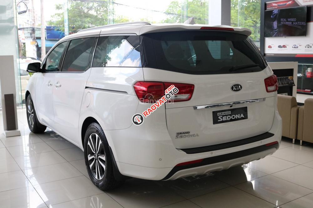 Kia Sedona 2018, thiết kế rộng rãi_ Hỗ trợ tốt nhất-3