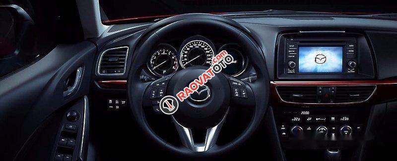 Cần bán xe Mazda 6 2.0 đời 2017, màu đỏ-3