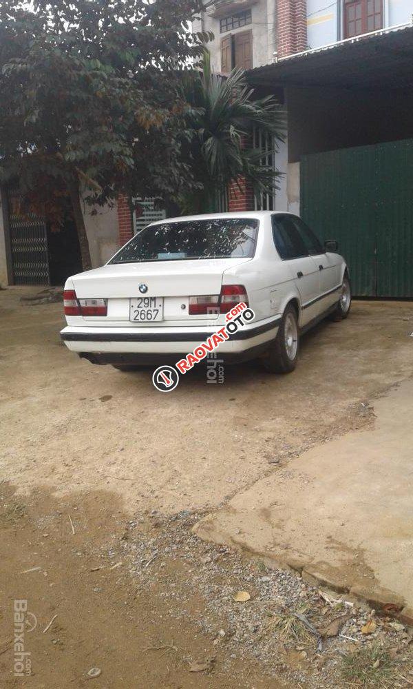 Bán xe BMW 5 Series 520i sản xuất 1992, màu trắng, nhập khẩu nguyên chiếc giá cạnh tranh-0