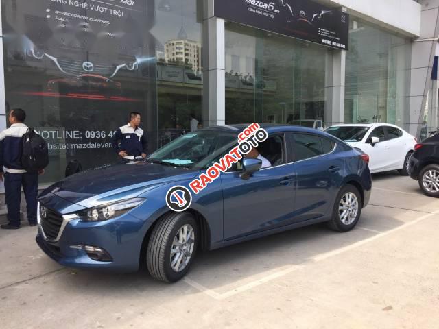 Bán Mazda 3 1.5 FL đời 2017, giá 640tr-1