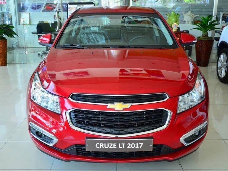 Bán xe Chevrolet Cruze đời 2017, màu đỏ, nhập khẩu nguyên chiếc, 589 triệu-1