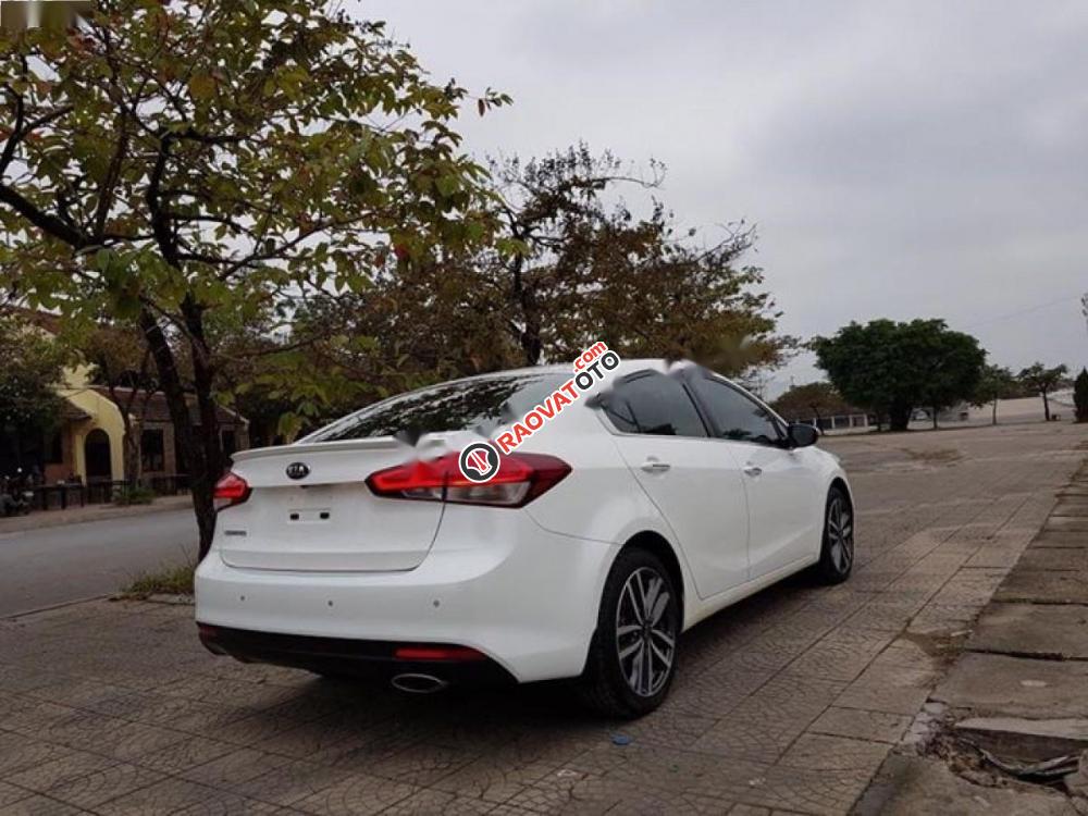 Cần bán lại xe Kia Cerato 1.6AT đời 2016, màu trắng, giá cạnh tranh-5