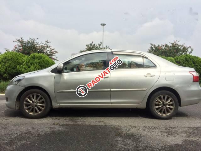 Cần bán Toyota Vios E đời 2012, màu bạc
-0