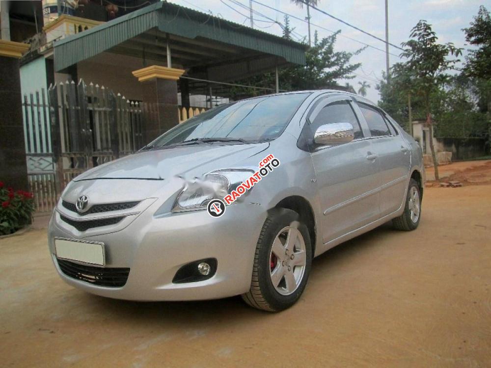 Cần bán gấp Toyota Vios E đời 2009, màu bạc, giá tốt-8