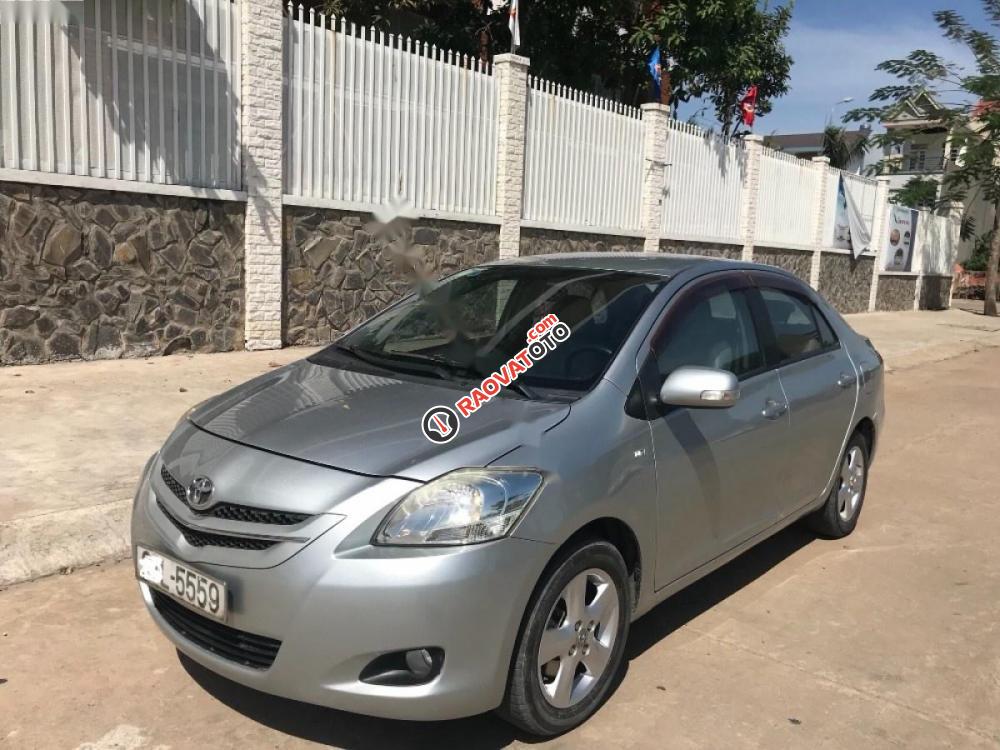 Cần bán gấp Toyota Vios AT đời 2009, màu bạc số tự động-2