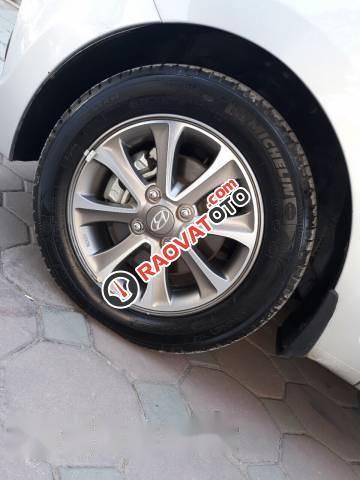 Bán Hyundai Grand i10 đời 2015 chính chủ -0