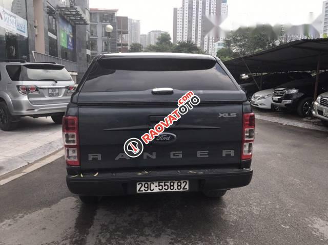 Cần bán lại xe Ford Ranger đời 2015, màu đen, 535tr-1