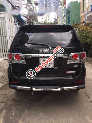 Bán Toyota Fortuner G 2014, màu đen-2