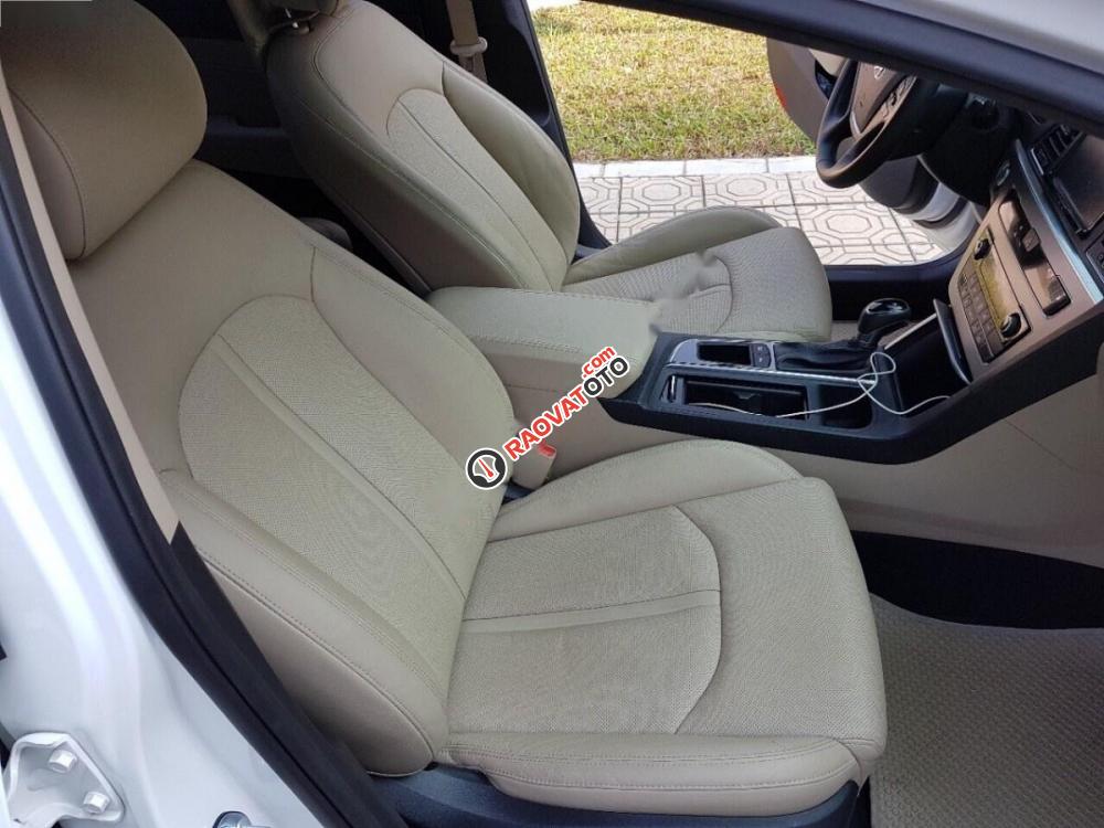 Cần bán xe Hyundai Sonata đời 2015, màu trắng, nhập khẩu nguyên chiếc, giá 810tr-2