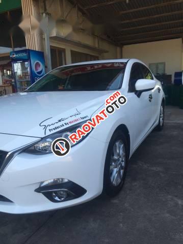 Bán xe Mazda 3 1.5 năm 2016, màu trắng, giá 610tr-0